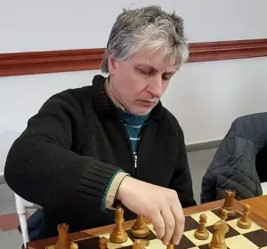 Roberto Servat